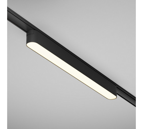Трековый магнитный светильник Maytoni Basis TR080-1-18W3K-B