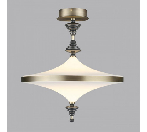 Потолочная люстра Odeon Light Ula L-vision 5404/43CL Потолочная люстра Odeon Light Ula L-vision 5404/43CL