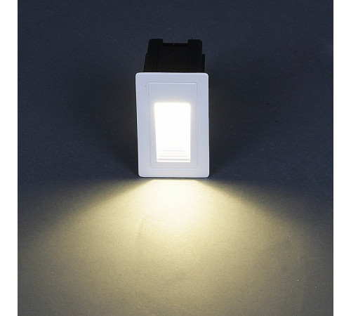 Подсветка для лестниц Reluce 86606-9.0-001TL LED3W WT Подсветка для лестниц Reluce 86606-9.0-001TL LED3W WT