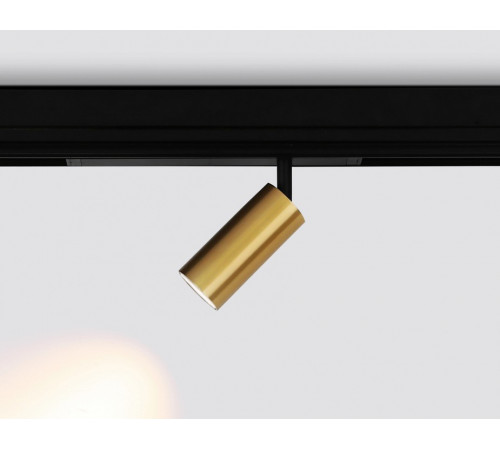 Трековый магнитный светильник Ambrella Light Magnetic 220V GL1213