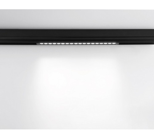 Трековый магнитный светильник Ambrella Light Magnetic 220V GL1312