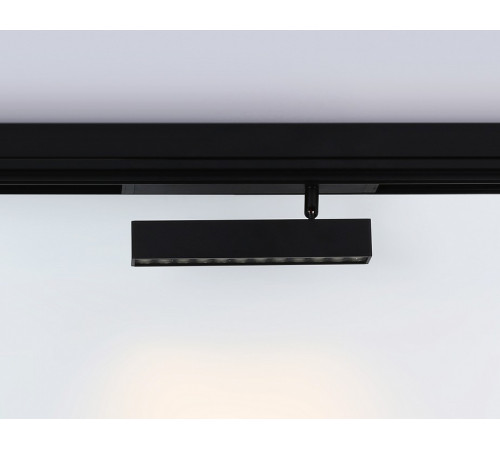 Трековый магнитный светильник Ambrella Light Magnetic 220V GL1342