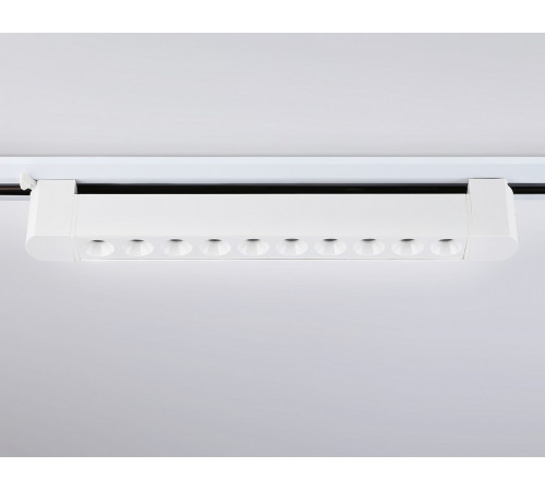 Трековый однофазный светильник Ambrella Light Track system GL6706 Трековый однофазный светильник Ambrella Light Track system GL6706