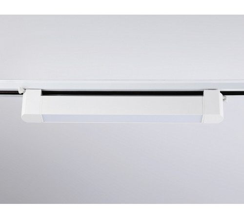 Трековый однофазный светильник Ambrella Light Track system GL6730
