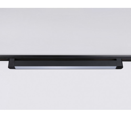 Трековый однофазный светильник Ambrella Light Track system GL6745