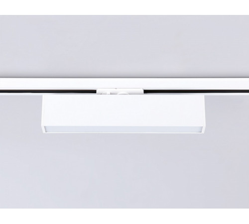 Трековый однофазный светильник Ambrella Light Track System GL6761 Трековый однофазный светильник Ambrella Light Track System GL6761