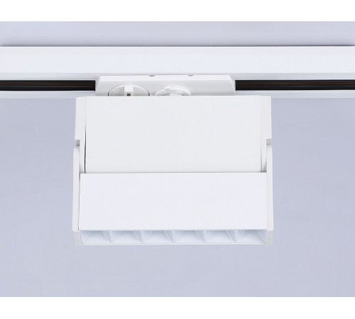 Трековый однофазный светильник Ambrella Light Track System GL6811