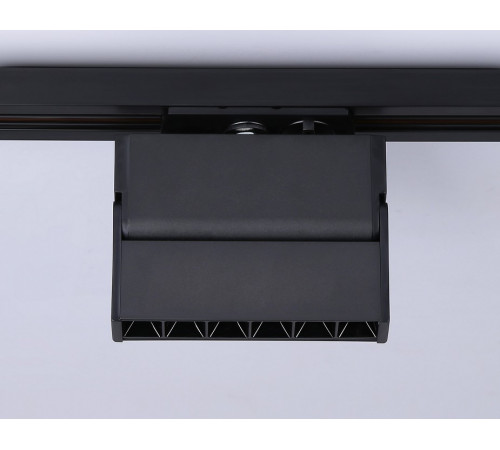 Трековый однофазный светильник Ambrella Light Track System GL6813