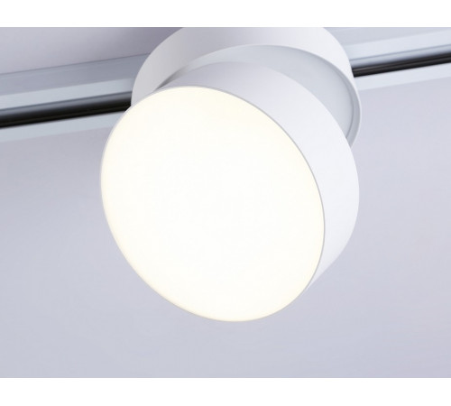 Трековый однофазный светильник Ambrella Light Track System GL6872 Трековый однофазный светильник Ambrella Light Track System GL6872
