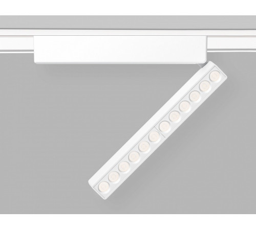 Трековый магнитный светильник Ambrella Light Magnetic Ultra Slim Track System GV1472 Трековый магнитный светильник Ambrella Light Magnetic Ultra Slim Track System GV1472