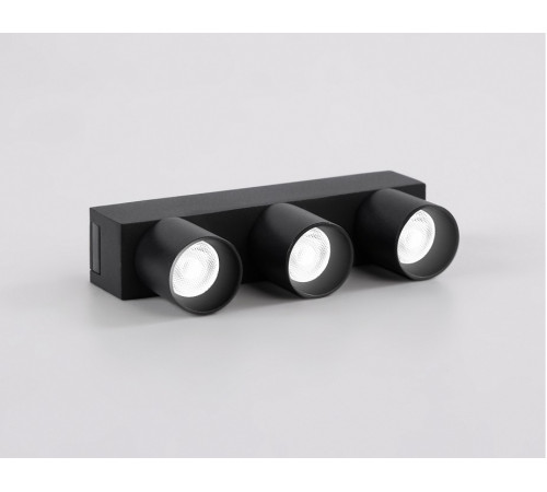 Трековый магнитный светильник Ambrella Light Track System GV1504 Трековый магнитный светильник Ambrella Light Track System GV1504
