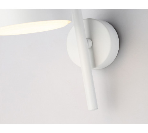 Настенный светильник Ambrella Light Techno spot TN71042 Настенный светильник Ambrella Light Techno spot TN71042