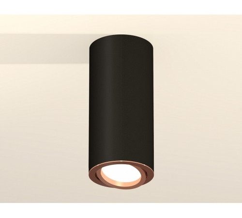 Накладной поворотный светильник Ambrella Light Techno XS7443005 (C7443, N7005) Накладной поворотный светильник Ambrella Light Techno XS7443005 (C7443, N7005)