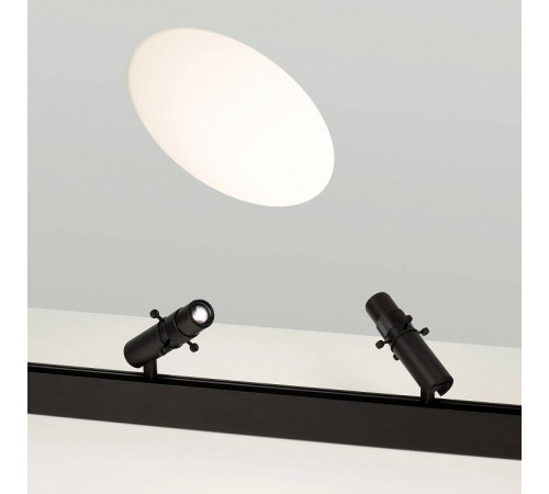 Трековый магнитный светильник Arlight MAG-ORIENT-SPOT-CROP-ZOOM-TC-R35-6W Warm3000 (BK, 19-29 deg, 48V) 045067 Трековый магнитный светильник Arlight MAG-ORIENT-SPOT-CROP-ZOOM-TC-R35-6W Warm3000 (BK, 19-29 deg, 48V) 045067