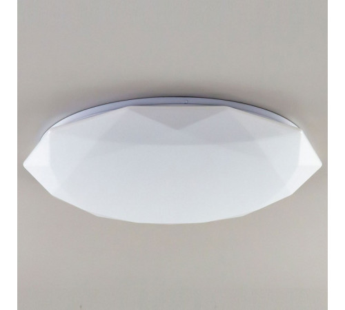 Потолочная люстра Citilux Астрон CL733680G
