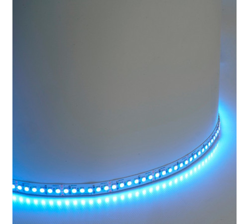Светодиодная лента Feron LS502 24В 5050 16Вт/м RGB 5м IP20 51824 Светодиодная лента Feron LS502 24В 5050 16Вт/м RGB 5м IP20 51824