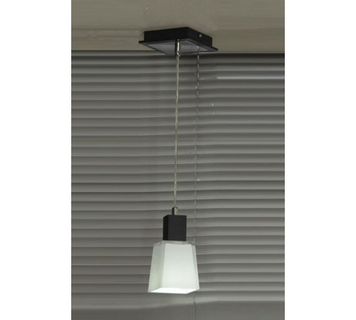 Подвесной светильник Lussole Lente GRLSC-2506-01 Подвесной светильник Lussole Lente GRLSC-2506-01