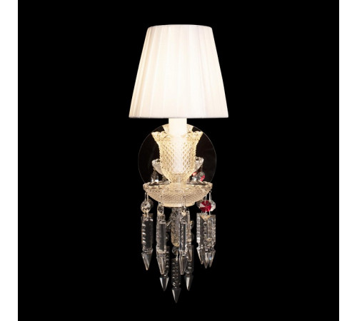 Бра Loft IT Zenith 10210/1W White Бра Loft IT Zenith 10210/1W White