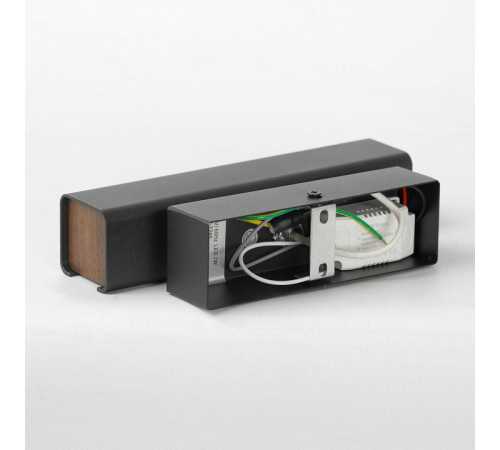 Настенный светильник Lussole Dade LSP-7246 Настенный светильник Lussole Dade LSP-7246
