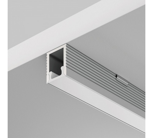 Алюминиевый профиль Maytoni Led strip ALM-0809-S-2M Алюминиевый профиль Maytoni Led strip ALM-0809-S-2M