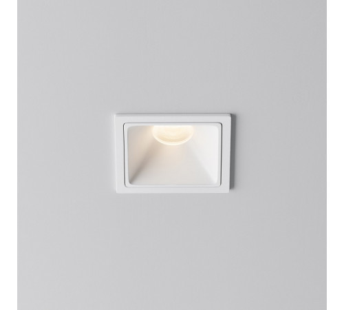 Встраиваемый светильник Maytoni Alfa led DL043-01-10W3K-SQ-W-1 Встраиваемый светильник Maytoni Alfa led DL043-01-10W3K-SQ-W-1