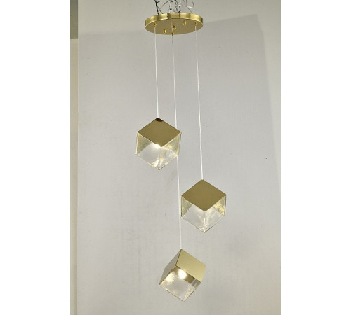 Подвесной светильник Zortes Ice cube ZRS.1005.03