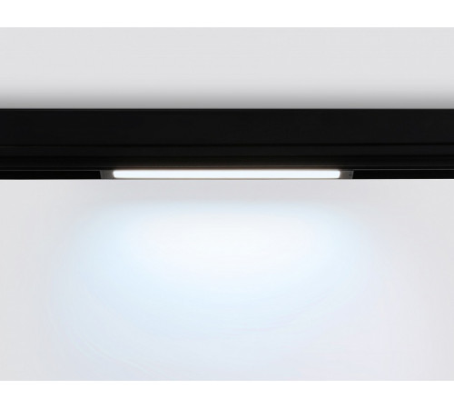 Трековый магнитный светильник Ambrella Light Magnetic 220V GL1262