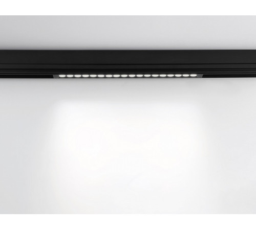 Трековый магнитный светильник Ambrella Light Magnetic 220V GL1314