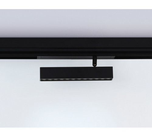 Трековый магнитный светильник Ambrella Light Magnetic 220V GL1342