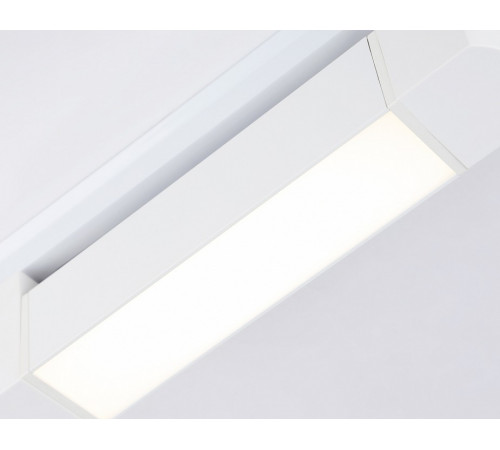 Трековый однофазный светильник Ambrella Light Track system GL6724