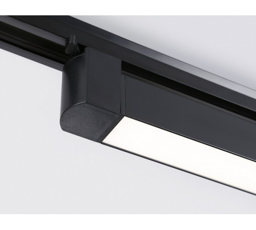 Трековый однофазный светильник Ambrella Light Track system GL6739