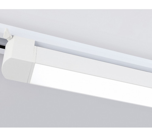 Трековый однофазный светильник Ambrella Light Track system GL6742