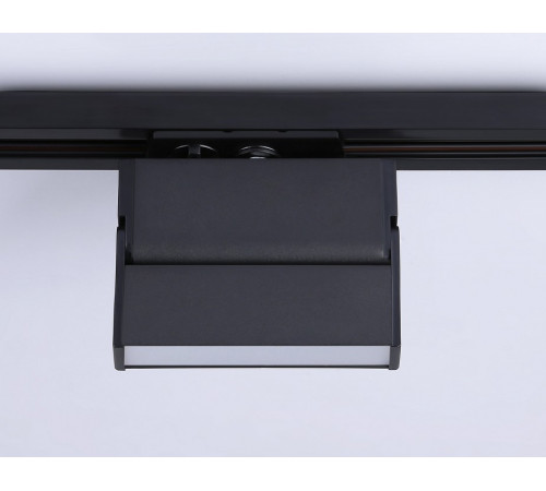 Трековый однофазный светильник Ambrella Light Track System GL6803