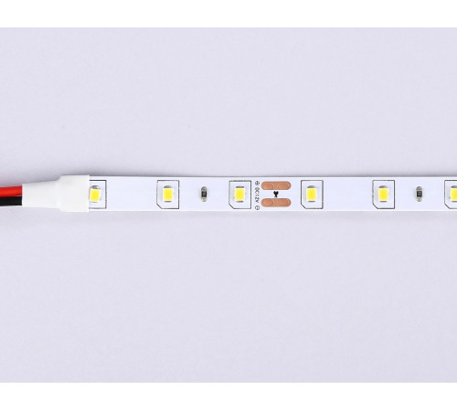 Светодиодная лента Ambrella Light LED Strip 12В 2835 4,8Вт/м 3000K 5м IP20 GS1001 Светодиодная лента Ambrella Light LED Strip 12В 2835 4,8Вт/м 3000K 5м IP20 GS1001