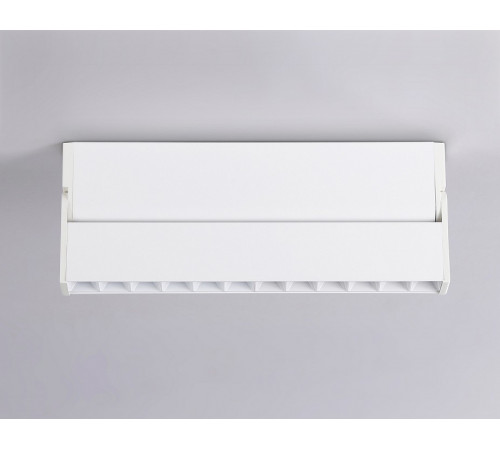 Настенно-потолочный светильник Ambrella Light Move TA1825 Настенно-потолочный светильник Ambrella Light Move TA1825