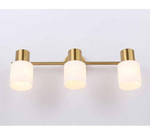 Спот Ambrella Light Traditional TR3972 Спот Ambrella Light Traditional TR3972