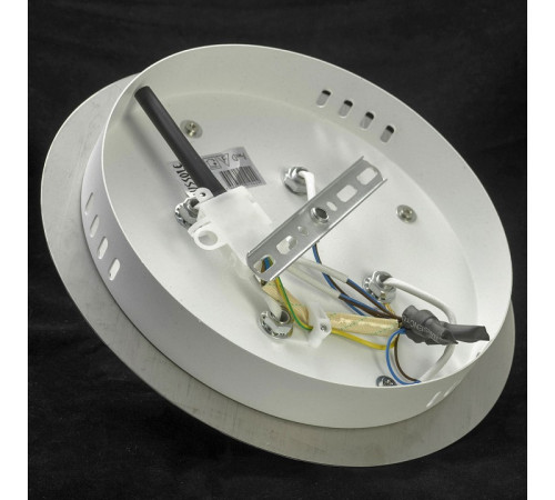 Потолочный светильник Lussole Vetere GRLSF-2307-04 Потолочный светильник Lussole Vetere GRLSF-2307-04