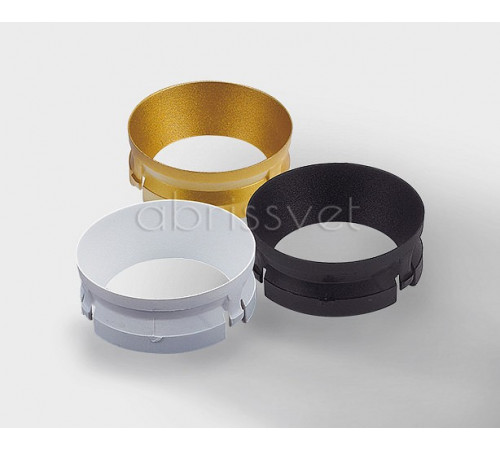 Спот ITALLINE DANNY E2 white Спот ITALLINE DANNY E2 white