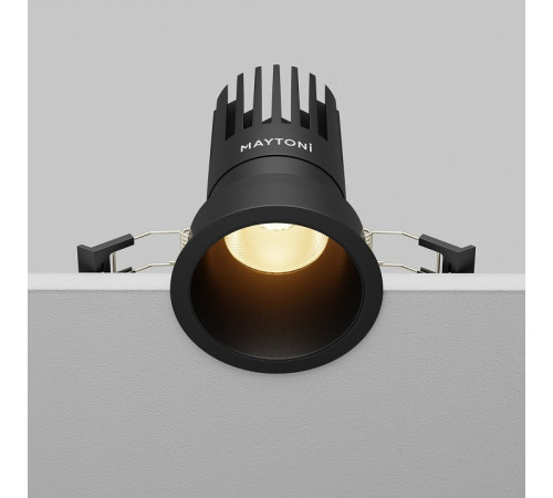 Встраиваемый светильник Maytoni Dip DL118-15W-2.7K-B