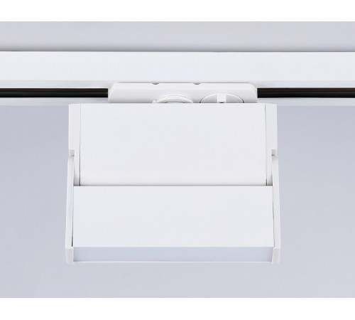 Трековый однофазный светильник Ambrella Light Track System GL6801
