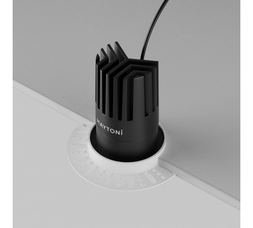 Встраиваемый светильник Maytoni Dip DL121-15W-2.7K-TRS-B Встраиваемый светильник Maytoni Dip DL121-15W-2.7K-TRS-B