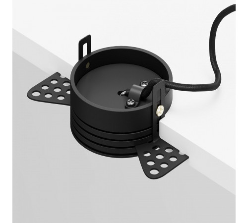 Крепление для встраиваемого монтажа Maytoni Accessories for pendant PA001-TRS-B Крепление для встраиваемого монтажа Maytoni Accessories for pendant PA001-TRS-B