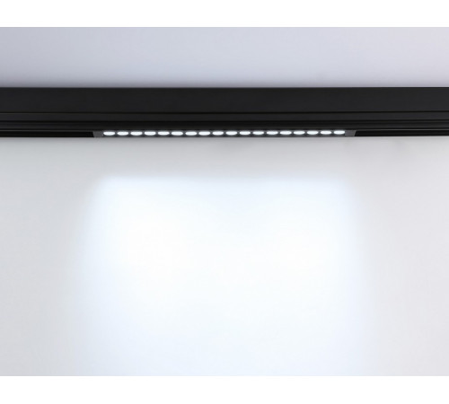 Трековый магнитный светильник Ambrella Light Magnetic 220V GL1314