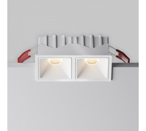 Встраиваемый светильник Maytoni Alfa Led Downlight DL043-02-10W3K-SQ-W-1 Встраиваемый светильник Maytoni Alfa Led Downlight DL043-02-10W3K-SQ-W-1