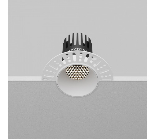 Встраиваемый светильник Maytoni Dip DL119-10W-4K-TRS-B