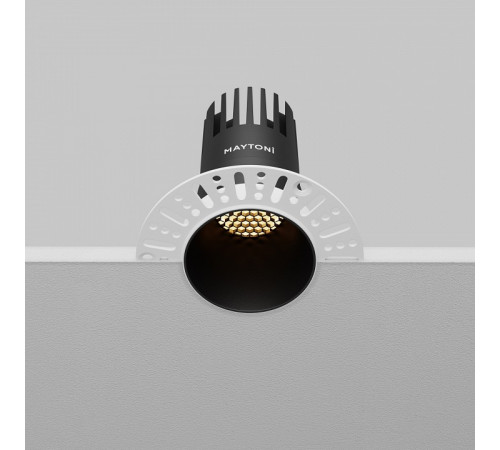 Встраиваемый светильник Maytoni Dip DL120-10W-2.7K-TRS-B