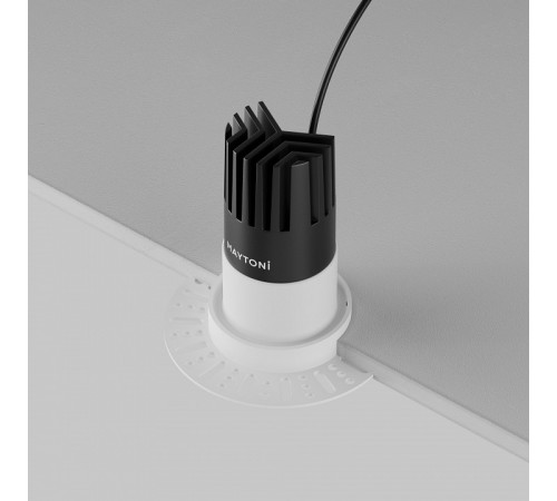 Встраиваемый светильник Maytoni Dip DL120-10W-2.7K-TRS-W Встраиваемый светильник Maytoni Dip DL120-10W-2.7K-TRS-W