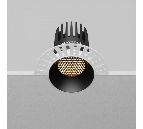 Встраиваемый светильник Maytoni Dip DL121-15W-2.7K-TRS-B Встраиваемый светильник Maytoni Dip DL121-15W-2.7K-TRS-B