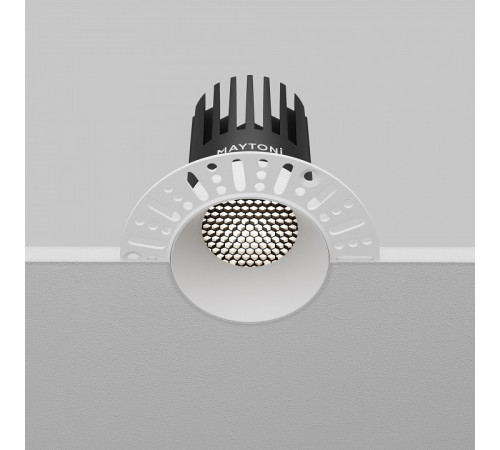 Встраиваемый светильник Maytoni Dip DL121-15W-4K-TRS-W Встраиваемый светильник Maytoni Dip DL121-15W-4K-TRS-W