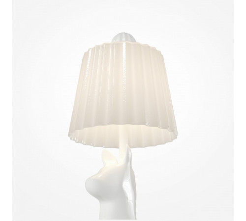 Настольная лампа Maytoni Senor alpaca MOD377TL-L5W3K